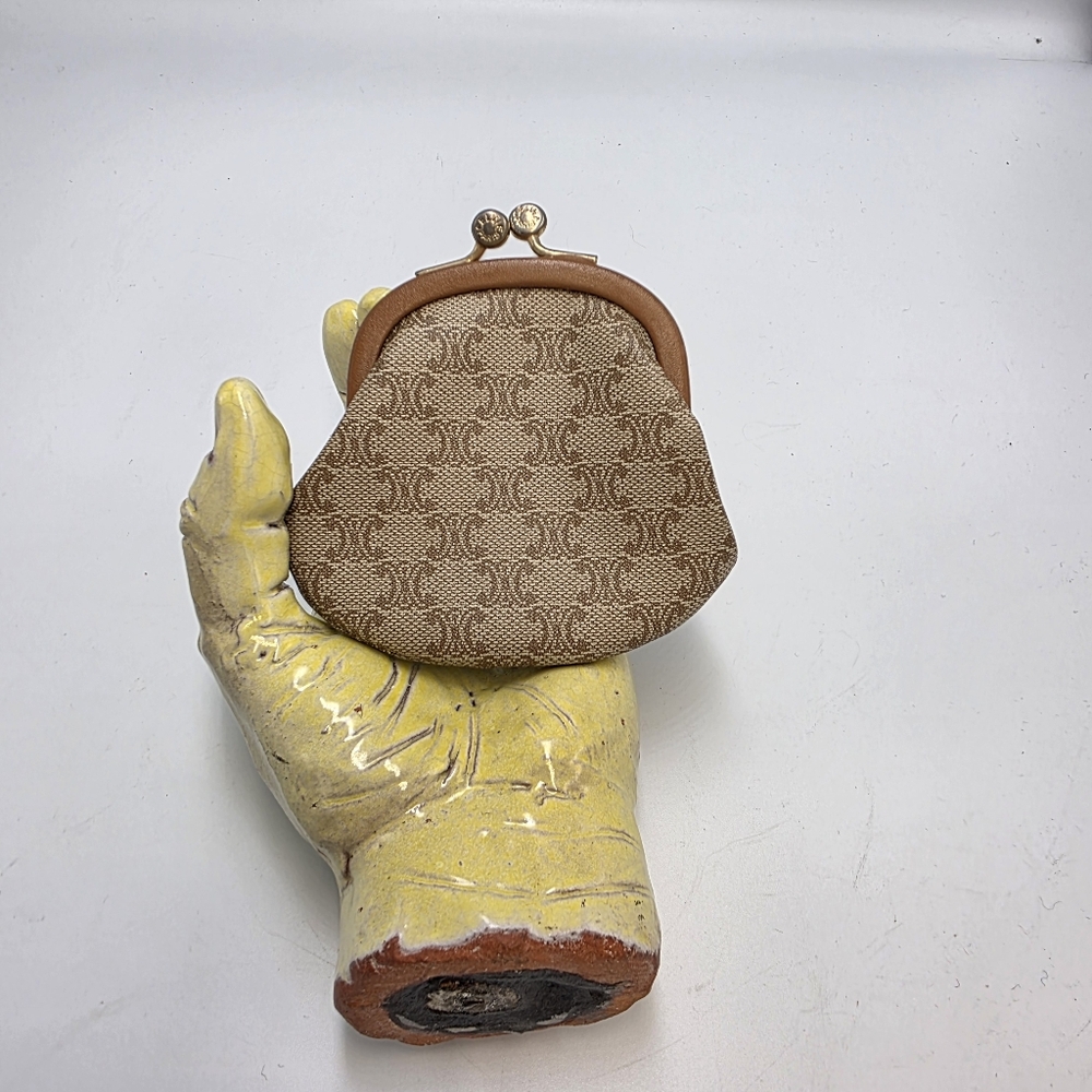 Vintage CELINE Triomphe Coated Canvas Coin Purse Kiss Lock Clutch Made in Italy - Picture 3 of 7